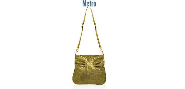 Kaia Peterka
    Dart Cross Body Bag